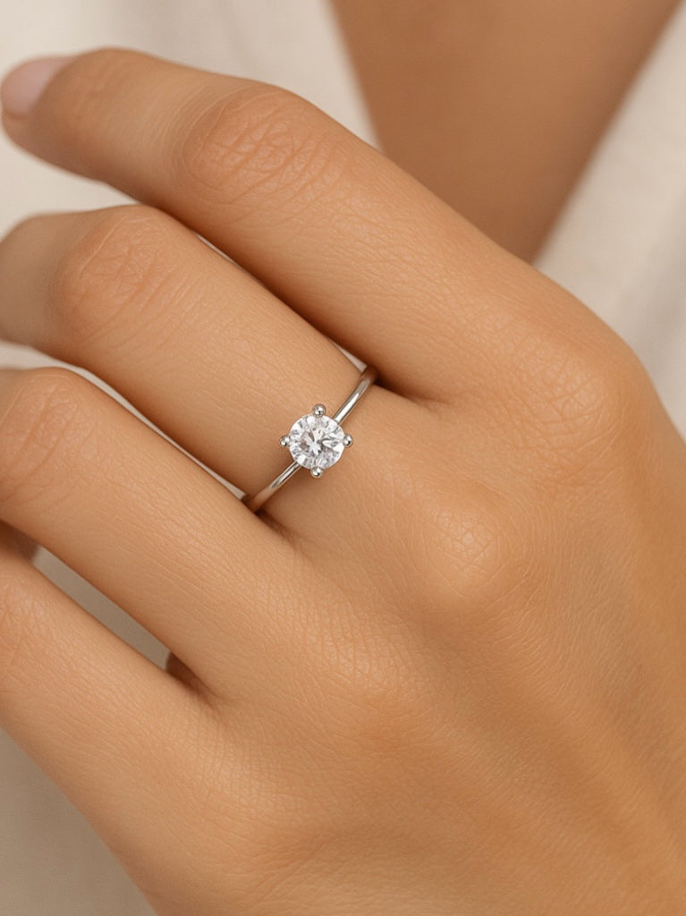 Lab-Grown Brilliant Diamond Solitaire Ring – 1.00ct D VVS1