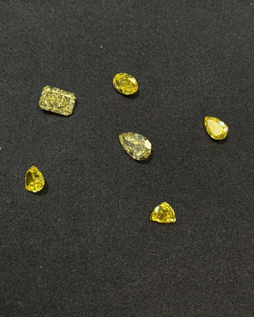 Lab-Grown Diamond - Customized Line Only