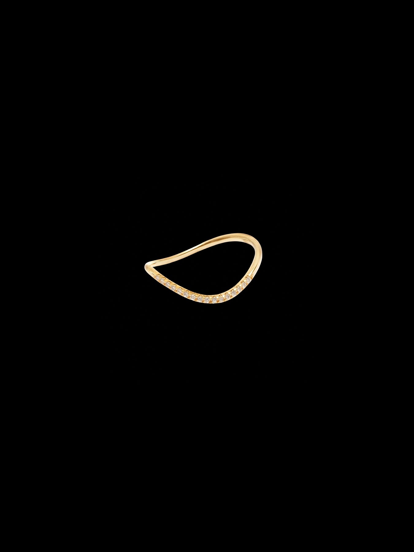 Lab Grown Diamonds Wave Curve Ring – 18K Gold 0.15ct